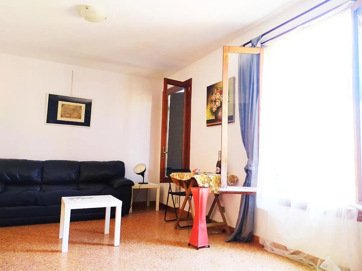 Hotel Two Steps From Rialto Venecia